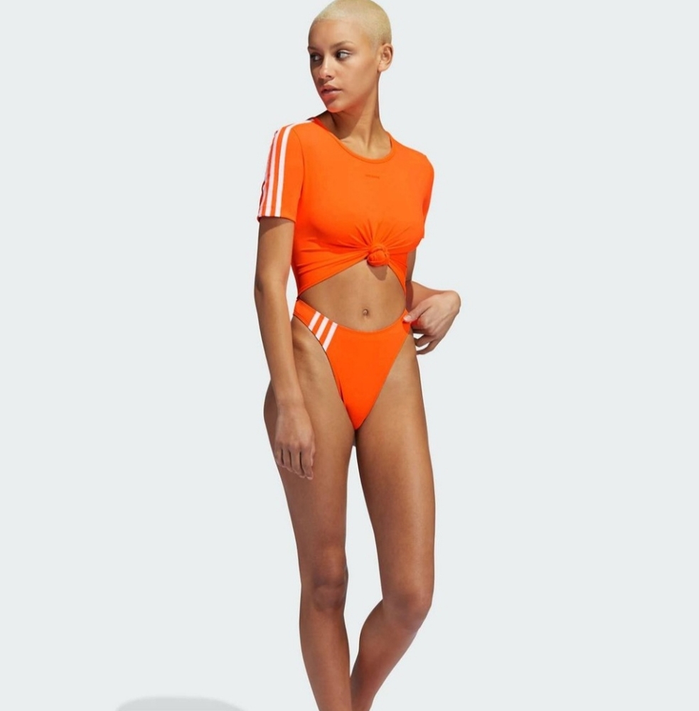 🚫SOLD🚫 adidas x IVY PARK cut out knot swim suit